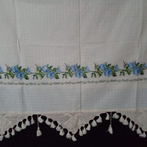 Mavi kanaviçeli Buldan perde